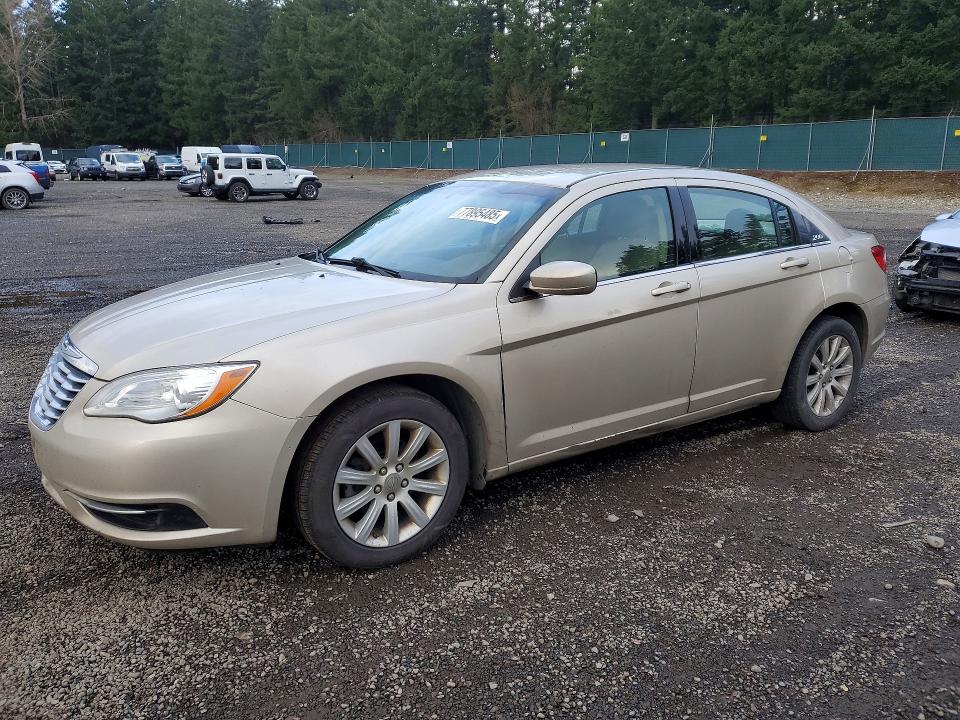 Aukcja sprzedaży 2013 Chrysler 200, vin: 1C3CCBBB2DN617203, numer aukcji: 77895485