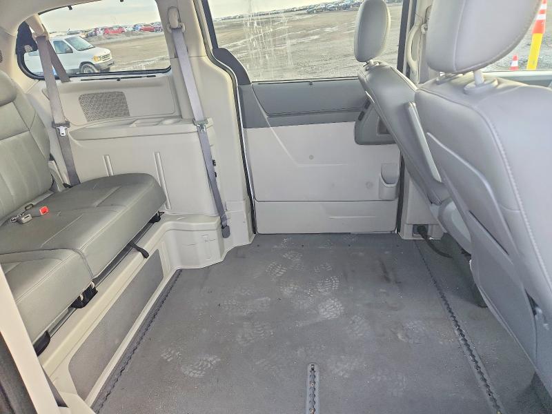 77953785 :رقم المزاد ، 2A8HR54P88R779381 vin ، 2008 Chrysler Town & Country مزاد بيع