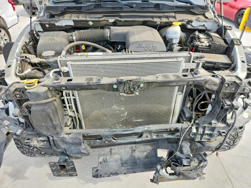 Продаж на аукціоні авто 2021 Ram 1500 Classic, vin: 3C6JR6DG3MG504085, номер лоту: 76060925