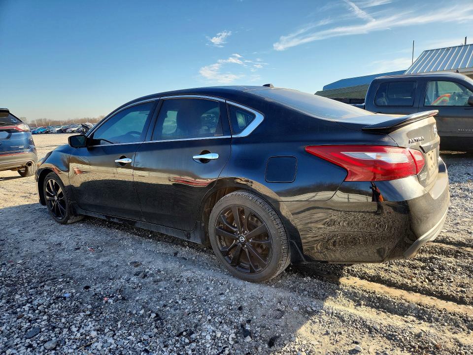 76428125 :رقم المزاد ، 1N4AL3AP4JC247844 vin ، 2018 Nissan Altima 2.5 مزاد بيع