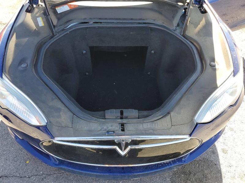 Продажа на аукционе авто 2016 Tesla Model S, vin: 5YJSA1E17GF131726, номер лота: 77596055