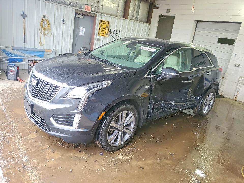 77315845 :رقم المزاد ، 1GYKNDRS9LZ225954 vin ، 2020 Cadillac Xt5 مزاد بيع