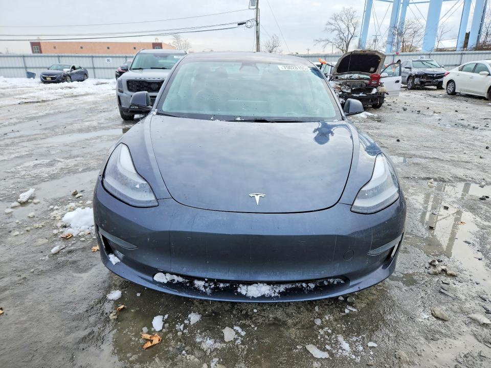 75028155 :رقم المزاد ، 5YJ3E1EA9MF930220 vin ، 2021 Tesla Model 3 مزاد بيع