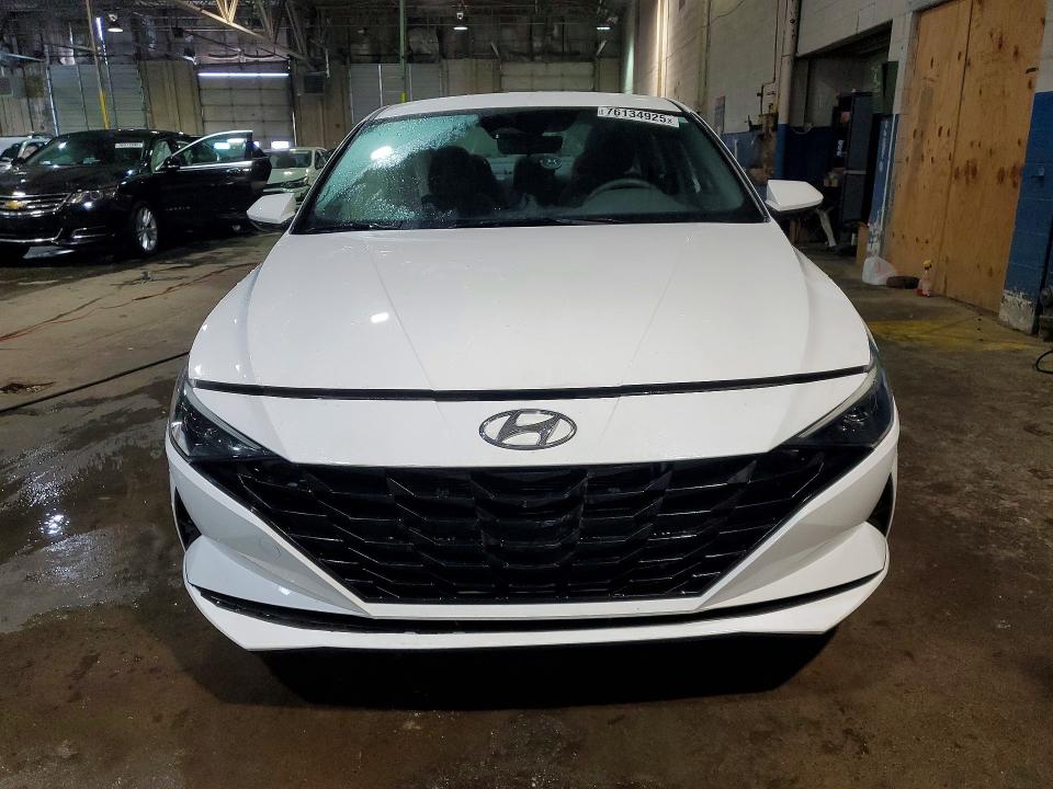 Продаж на аукціоні авто 2023 Hyundai Elantra Hybrid, vin: KMHLM4AJ2PU090430, номер лоту: 76134925