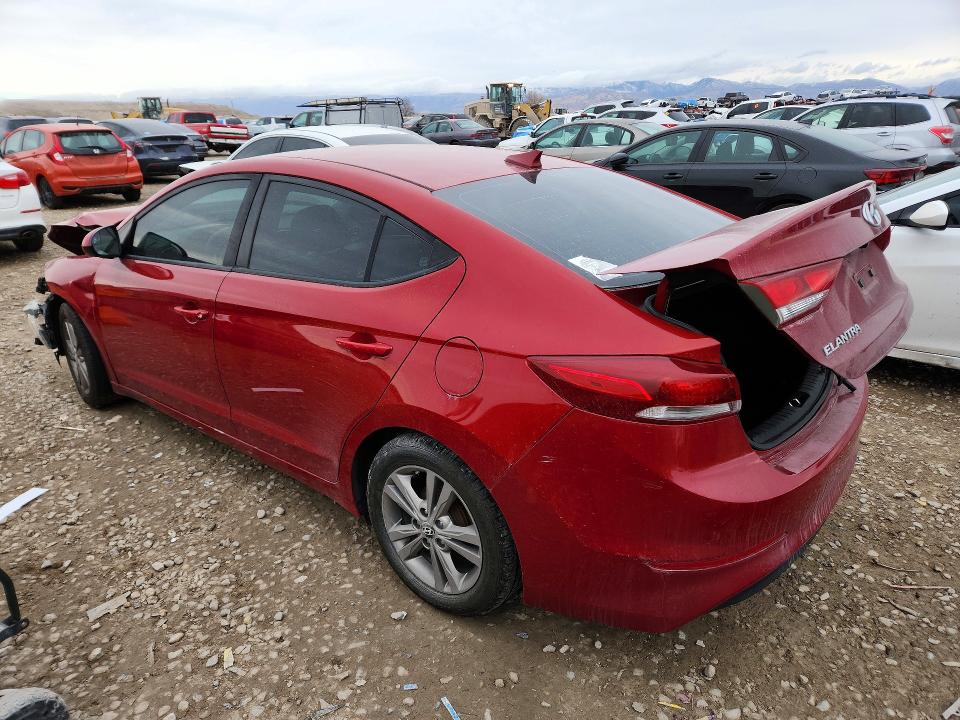 2017 Hyundai Elantra მანქანა იყიდება აუქციონზე, vin: KMHD84LF7HU142749, აუქციონის ნომერი: 76548445