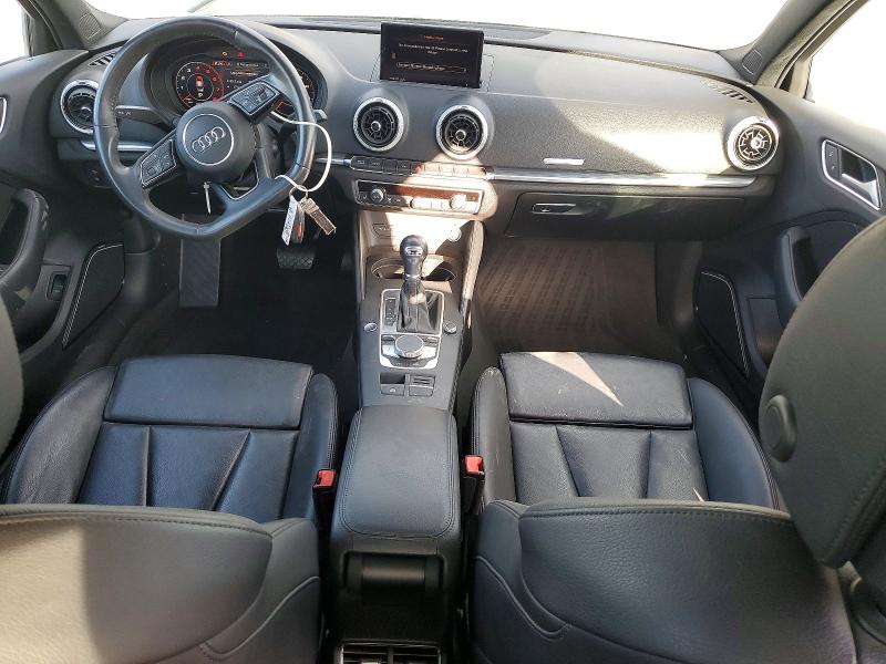 Продаж на аукціоні авто 2018 Audi A3, vin: WAUGUGFF8J1073908, номер лоту: 76938585