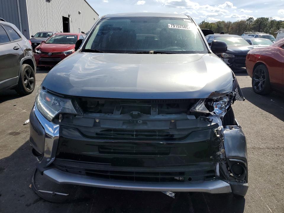 79152585 :رقم المزاد ، JA4AD2A38JZ012725 vin ، 2018 Mitsubishi Outlander مزاد بيع