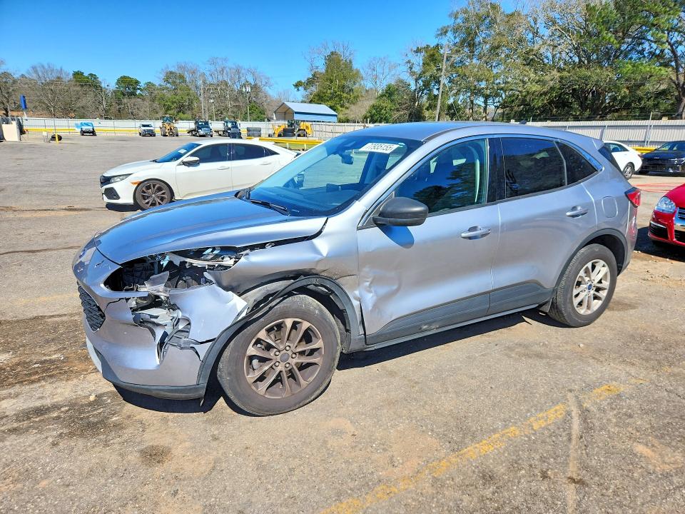 2022 Ford Escape მანქანა იყიდება აუქციონზე, vin: 1FMCU0G60NUB88672, აუქციონის ნომერი: 77935155
