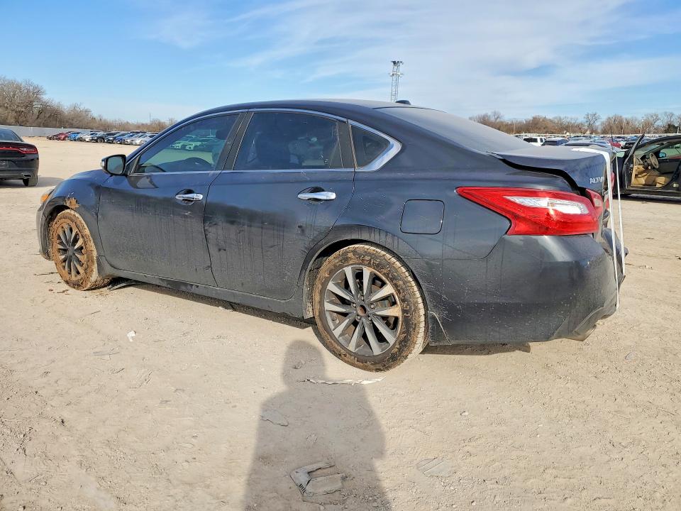 Продажа на аукционе авто 2016 Nissan Altima, vin: 1N4AL3AP7GC268082, номер лота: 75985995