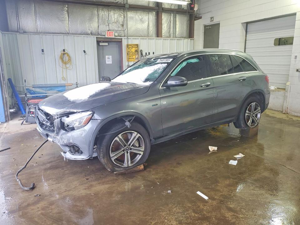 75407365 :رقم المزاد ، WDC0G5EB3KF610102 vin ، 2019 Mercedes-benz Glc 350e مزاد بيع