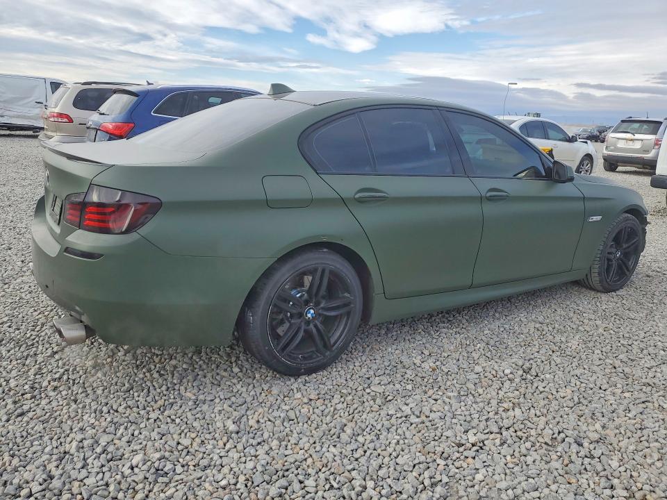 76658565 :رقم المزاد ، WBAFU9C5XBC785572 vin ، 2011 Bmw 550 مزاد بيع