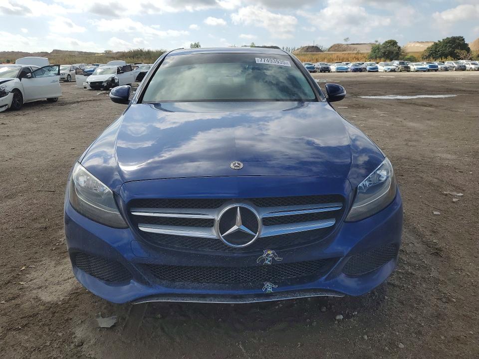 Продажа на аукционе авто 2018 Mercedes-benz C, vin: 55SWF4JB6JU266690, номер лота: 77493935