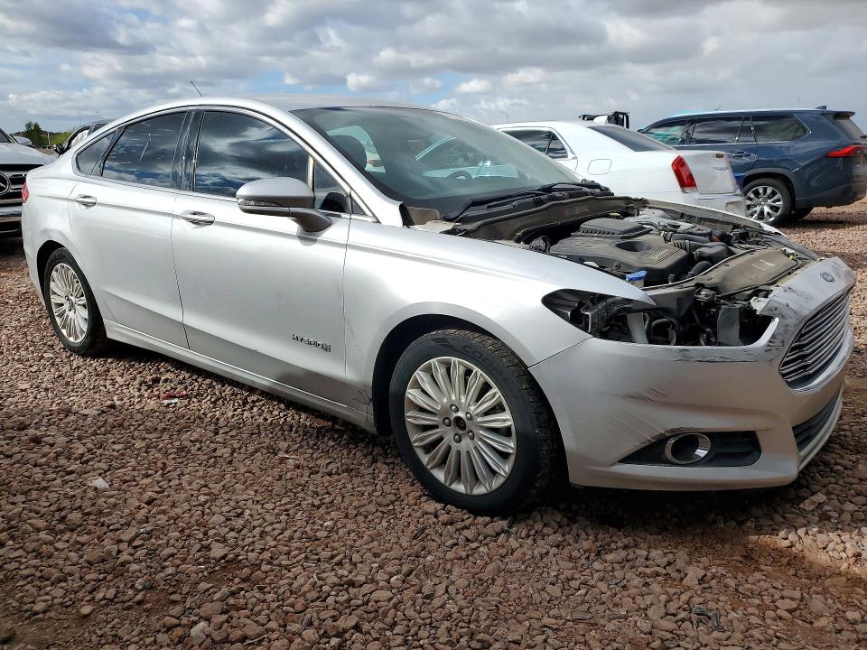 2016 Ford Fusion მანქანა იყიდება აუქციონზე, vin: 3FA6P0LU2GR115557, აუქციონის ნომერი: 77223695