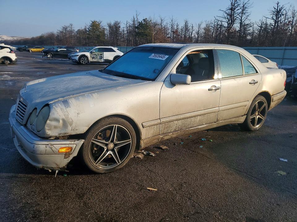 Aukcja sprzedaży 1999 Mercedes-benz E, vin: WDBJF74H5XA907390, numer aukcji: 76926445