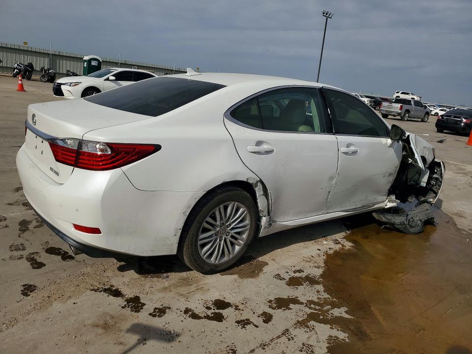Продажа на аукционе авто 2013 Lexus Es, vin: JTHBK1GG6D2041589, номер лота: 77943595