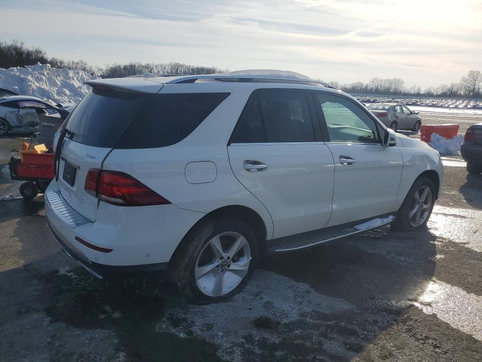 Продажа на аукционе авто 2018 Mercedes-benz Gle, vin: 4JGDA5HB2JB151084, номер лота: 76068725