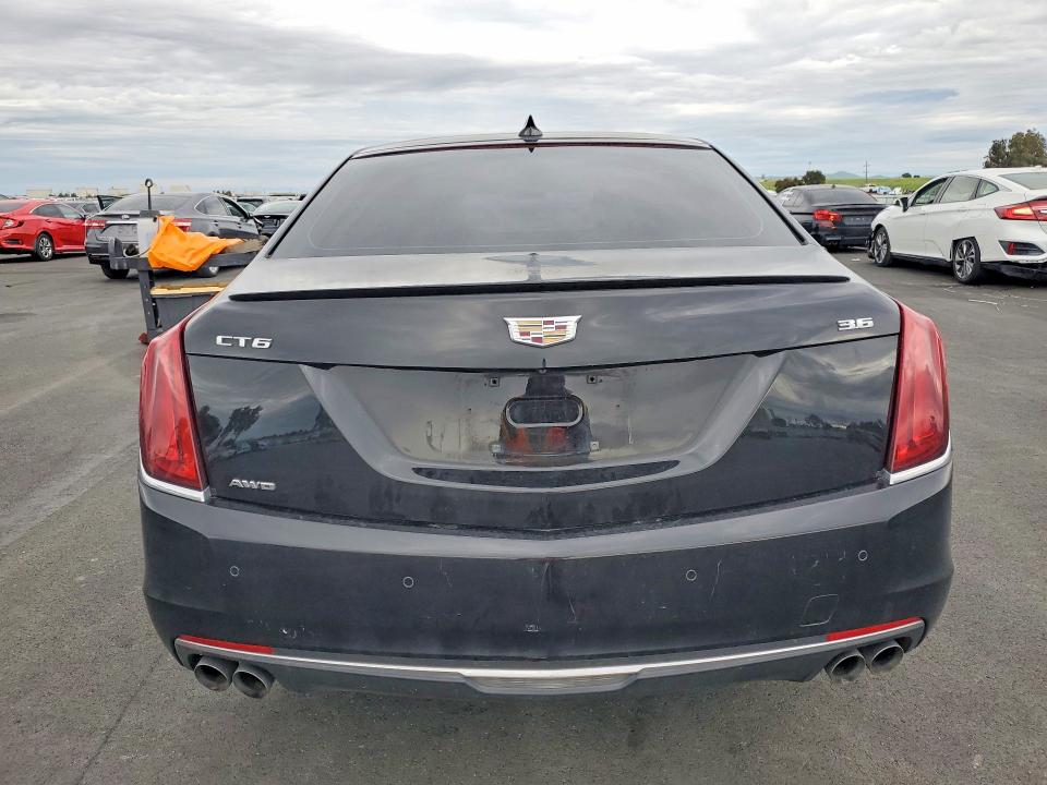 77241885 :رقم المزاد ، 1G6KD5RS0HU136635 vin ، 2017 Cadillac Ct6 مزاد بيع
