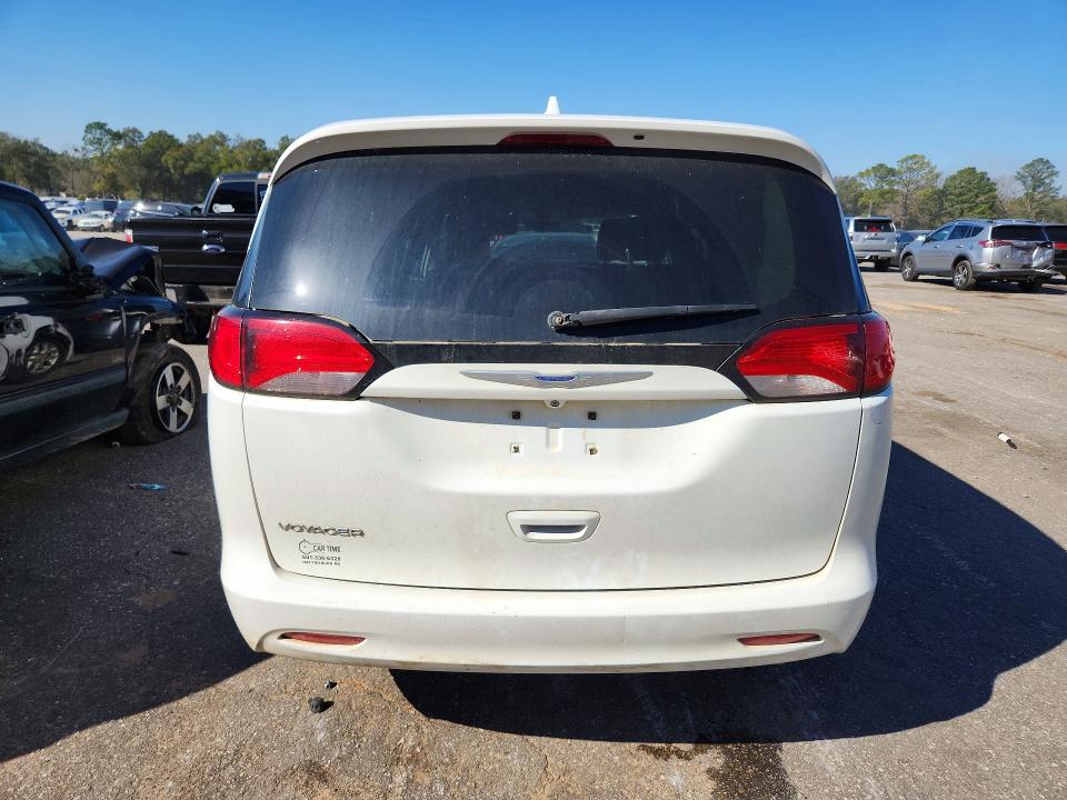 2020 Chrysler Voyager მანქანა იყიდება აუქციონზე, vin: 2C4RC1DG2LR172570, აუქციონის ნომერი: 75163915