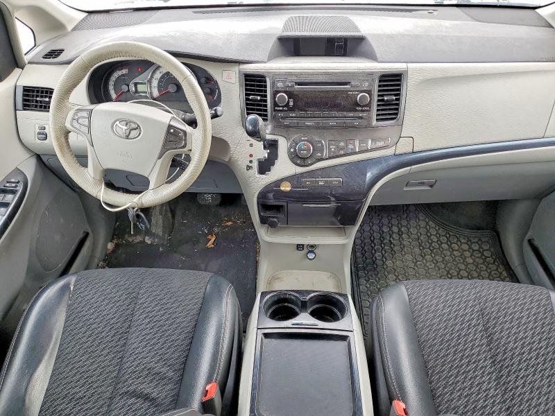 Продажа на аукционе авто 2011 Toyota Sienna, vin: 5TDXK3DC3BS175194, номер лота: 74036845