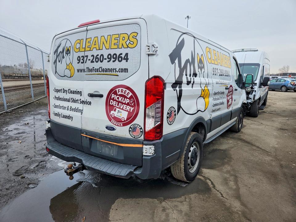 49790936 :رقم المزاد ، 1FTYR1ZMXJKA71989 vin ، 2018 Ford Transit مزاد بيع