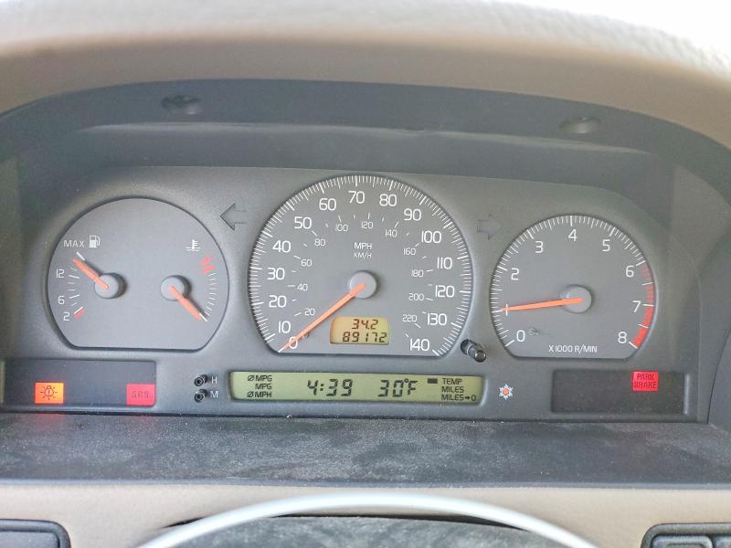 75781345 :رقم المزاد ، YV1LS56D7Y2667110 vin ، 2000 Volvo S70 مزاد بيع