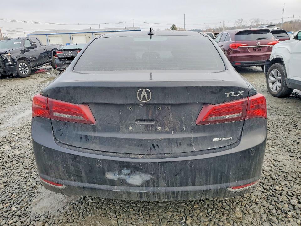 77671045 :رقم المزاد ، 19UUB3F70FA004393 vin ، 2015 Acura Tlx مزاد بيع
