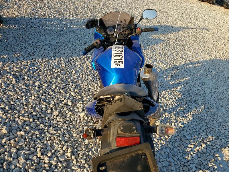 78931615 :رقم المزاد ، JKAZRDK175A000244 vin ، 2005 Kawasaki Zr750 مزاد بيع