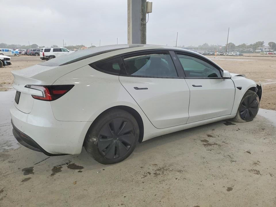 Продажа на аукционе авто 2025 Tesla Model 3, vin: 5YJ3E1EA5SF062004, номер лота: 76233935