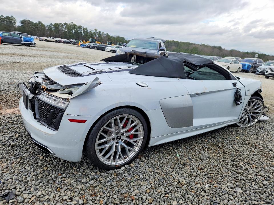 2017 Audi R8 მანქანა იყიდება აუქციონზე, vin: WUAVACFX9H7905058, აუქციონის ნომერი: 76884805