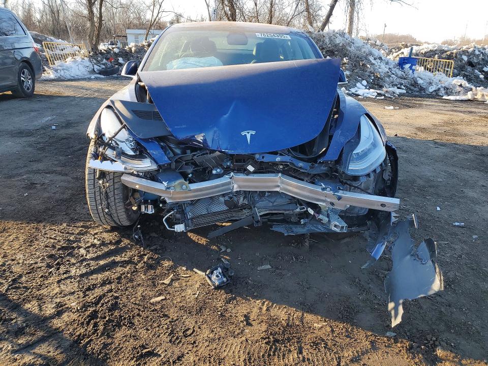 Продажа на аукционе авто 2019 Tesla Model 3, vin: 5YJ3E1EB9KF199536, номер лота: 76254395