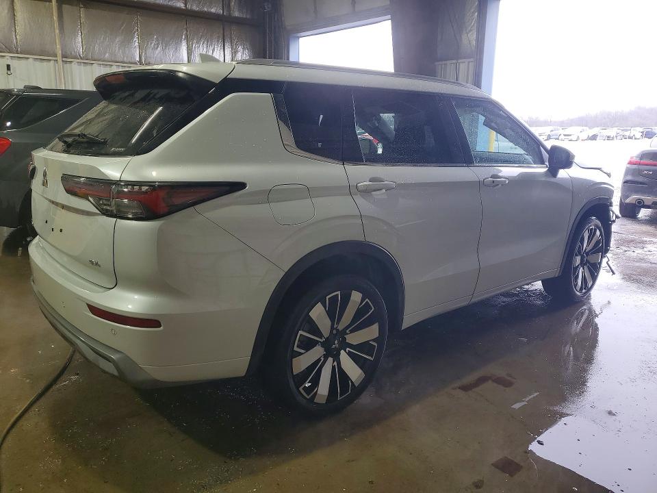 Продаж на аукціоні авто 2025 Mitsubishi Outlander, vin: JA4J4WA87SZ016012, номер лоту: 74953275