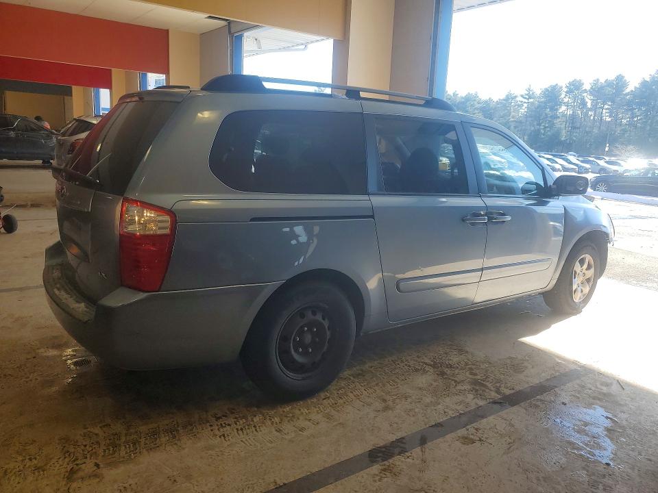 2006 Kia Sedona მანქანა იყიდება აუქციონზე, vin: KNDMB233366049132, აუქციონის ნომერი: 76428055