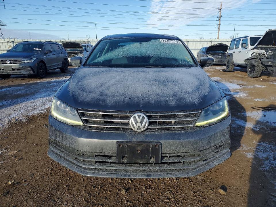 2017 Volkswagen Jetta მანქანა იყიდება აუქციონზე, vin: 3VW2B7AJ5HM413069, აუქციონის ნომერი: 75362925