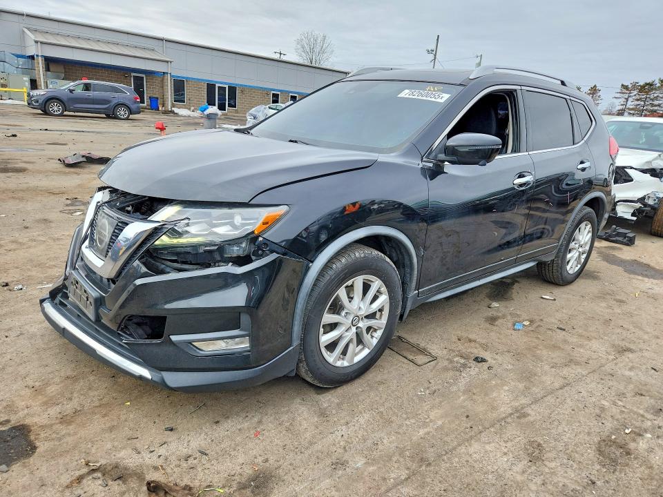 Auction sale of the 2017 Nissan Rogue, vin: JN8AT2MV1HW279713, lot number: 78260055