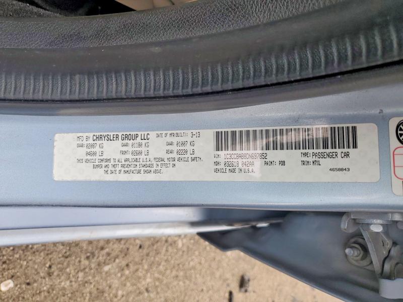 76917205 :رقم المزاد ، 1C3CCBAB8DN697852 vin ، 2013 Chrysler 200 مزاد بيع