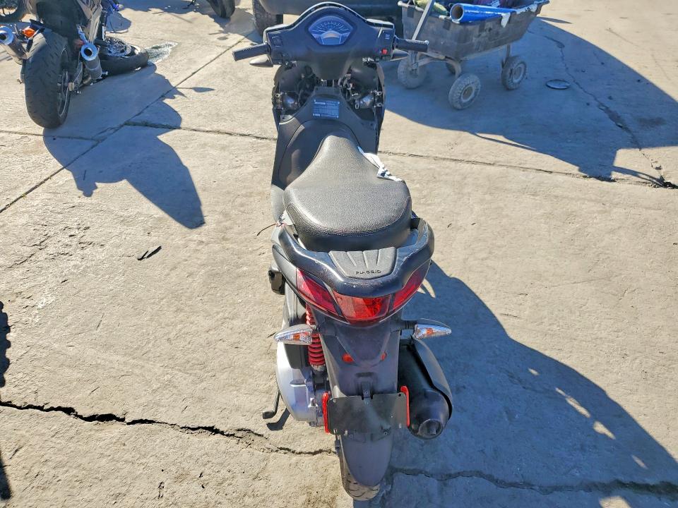 76052755 :رقم المزاد ، ZAPM898G7N7003622 vin ، 2022 Piaggio Liberty 15 مزاد بيع
