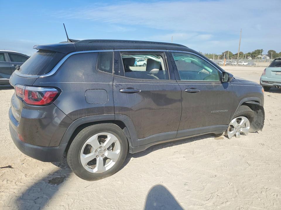 Продаж на аукціоні авто 2018 Jeep Compass, vin: 3C4NJCBB5JT256996, номер лоту: 48875996