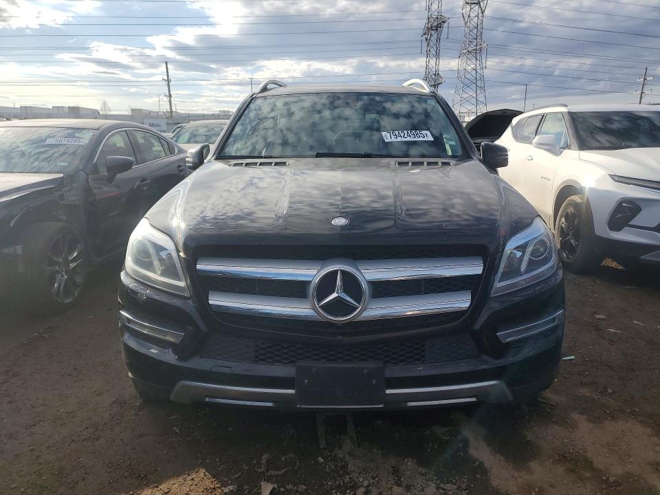 79424985 :رقم المزاد ، 4JGDF6EE2FA462632 vin ، 2015 Mercedes-benz Gl مزاد بيع