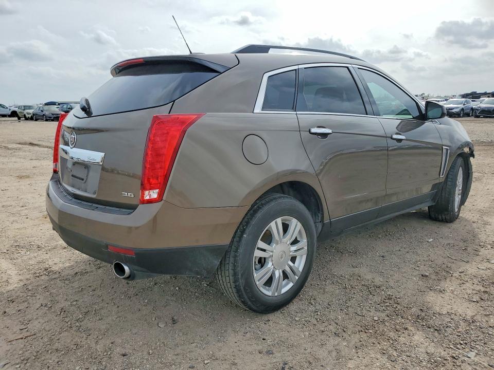 77907985 :رقم المزاد ، 3GYFNAE30FS560990 vin ، 2015 Cadillac Srx مزاد بيع