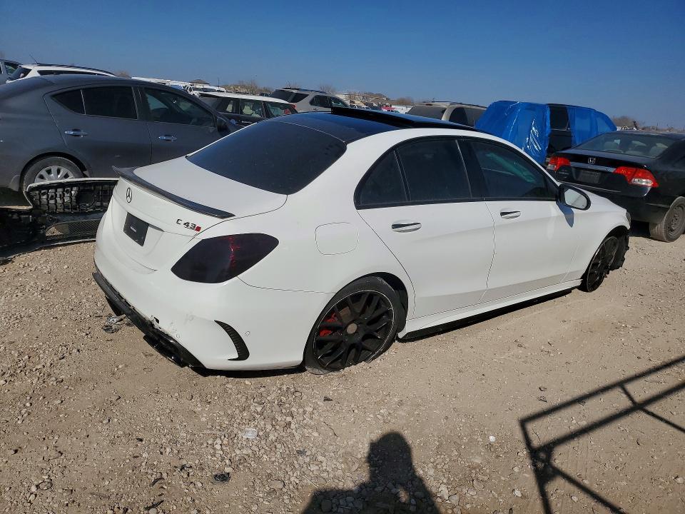 2017 Mercedes-benz C მანქანა იყიდება აუქციონზე, vin: 55SWF6EB9HU197686, აუქციონის ნომერი: 75765335