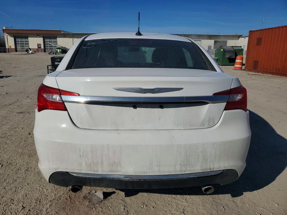 Продажа на аукционе авто 2014 Chrysler 200, vin: 1C3CCBCG7EN173005, номер лота: 79287165