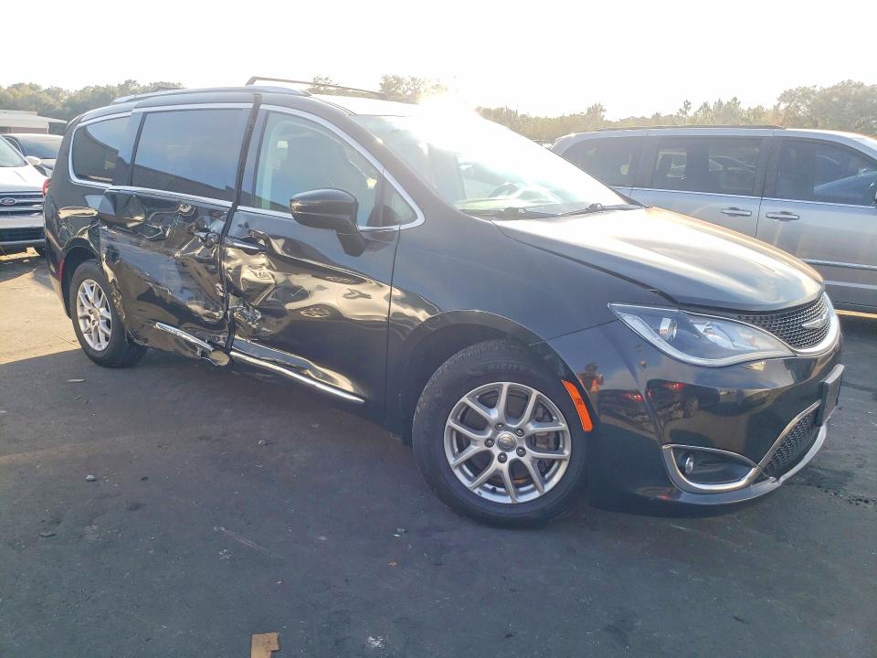 76154385 :رقم المزاد ، 2C4RC1BG5LR157645 vin ، 2020 Chrysler Pacifica مزاد بيع