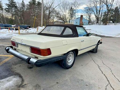 Продажа на аукционе авто 1972 Mercedes Benz 350, vin: 10704412000526, номер лота: 76376675