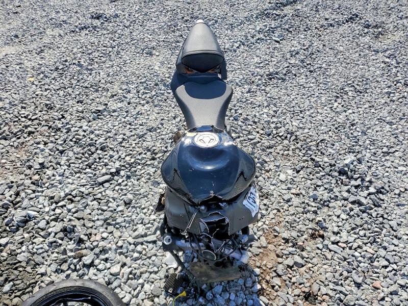 75579735 :رقم المزاد ، JKAZX4R15AA019395 vin ، 2010 Kawasaki Zx600 مزاد بيع