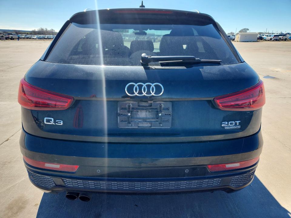 77659885 :رقم المزاد ، WA1JCCFS2JR027942 vin ، 2018 Audi Q3 مزاد بيع