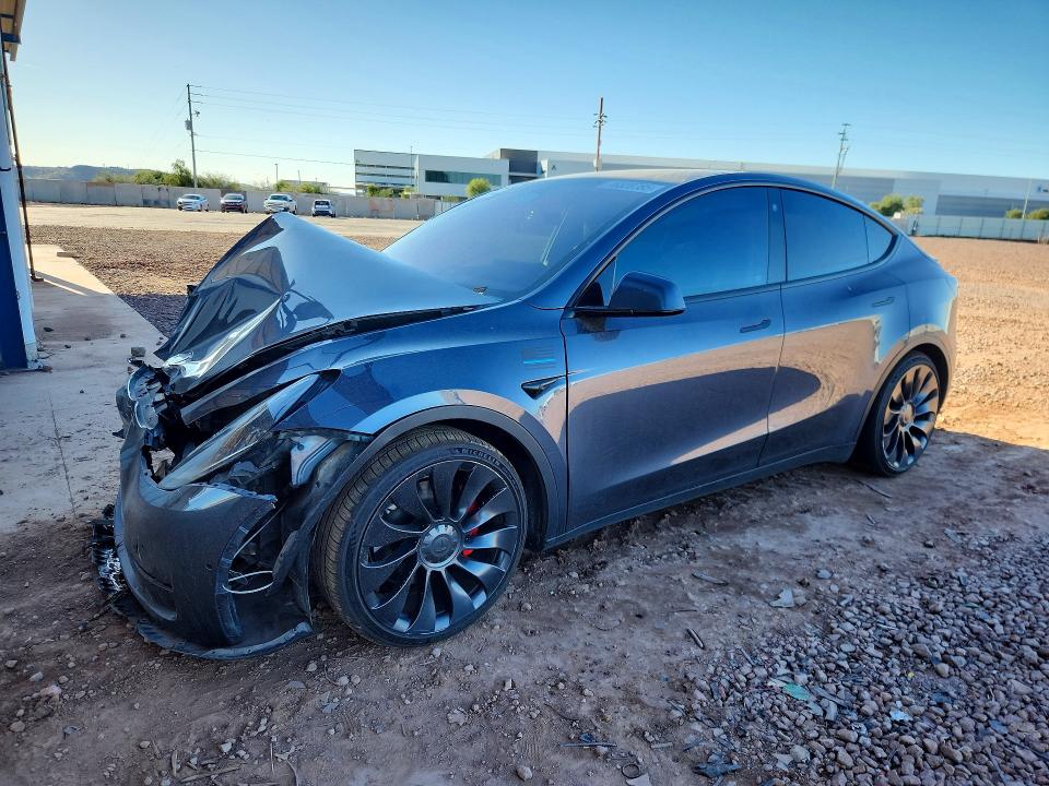 78328785 :رقم المزاد ، 7SAYGDEF8NF460800 vin ، 2022 Tesla Model Y مزاد بيع