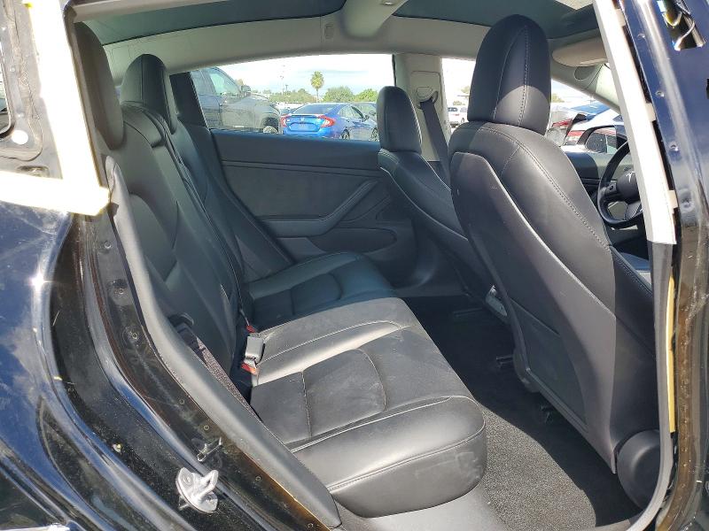 77430155 :رقم المزاد ، 5YJ3E1EA9KF324588 vin ، 2019 Tesla Model 3 مزاد بيع