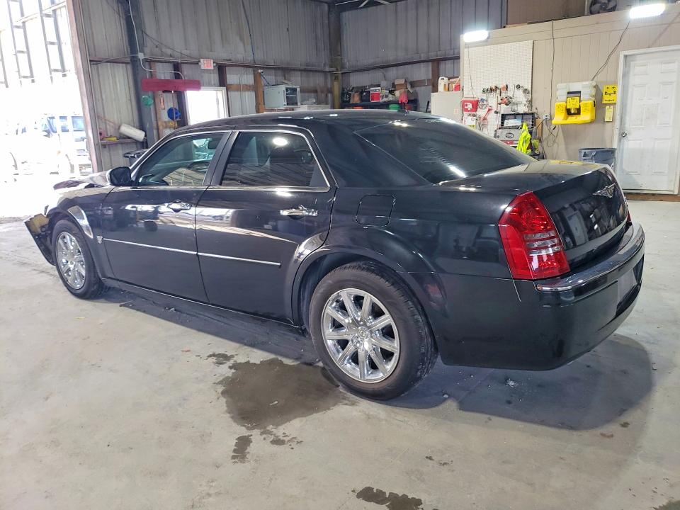 Продажа на аукционе авто 2007 Chrysler 300c, vin: 2C3KA63H27H897276, номер лота: 77798945