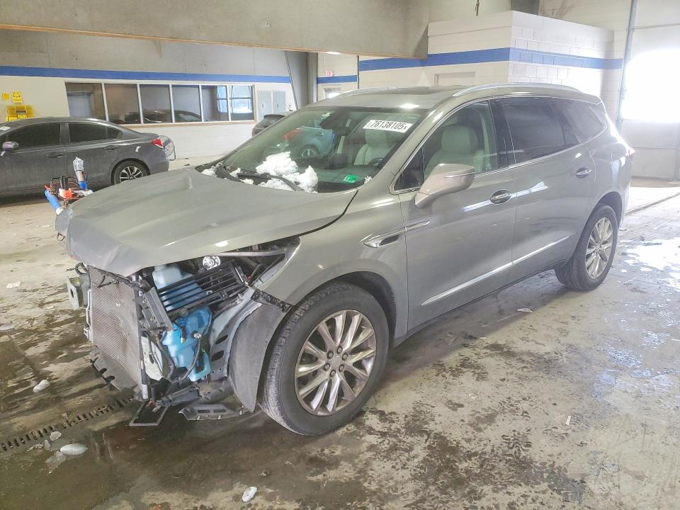 76138105 :رقم المزاد ، 5GAEVAKW3JJ135551 vin ، 2018 Buick Enclave مزاد بيع