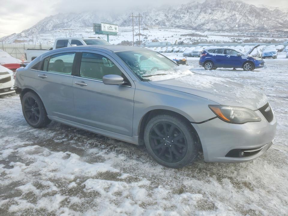 Продаж на аукціоні авто 2014 Chrysler 200, vin: 1C3CCBBG1EN171672, номер лоту: 77777165